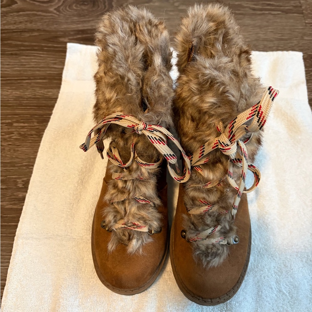 Brown Faux Fur Lace-Up Boots